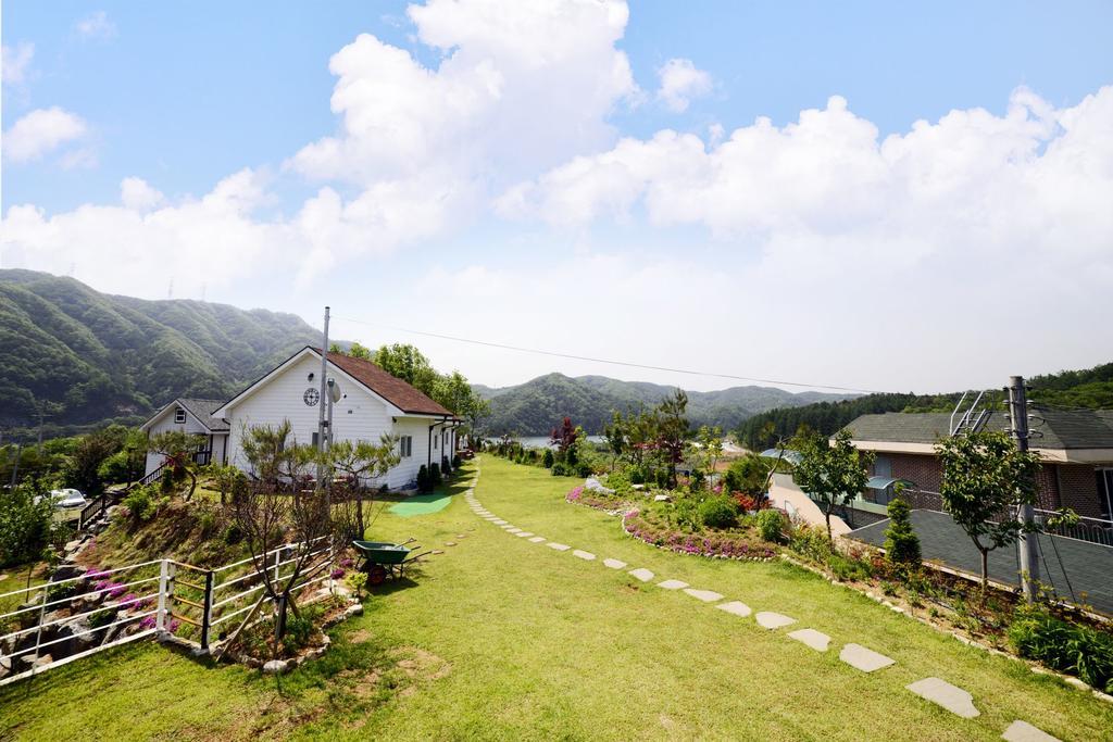 Walking Sky Pension Gapyeong Εξωτερικό φωτογραφία