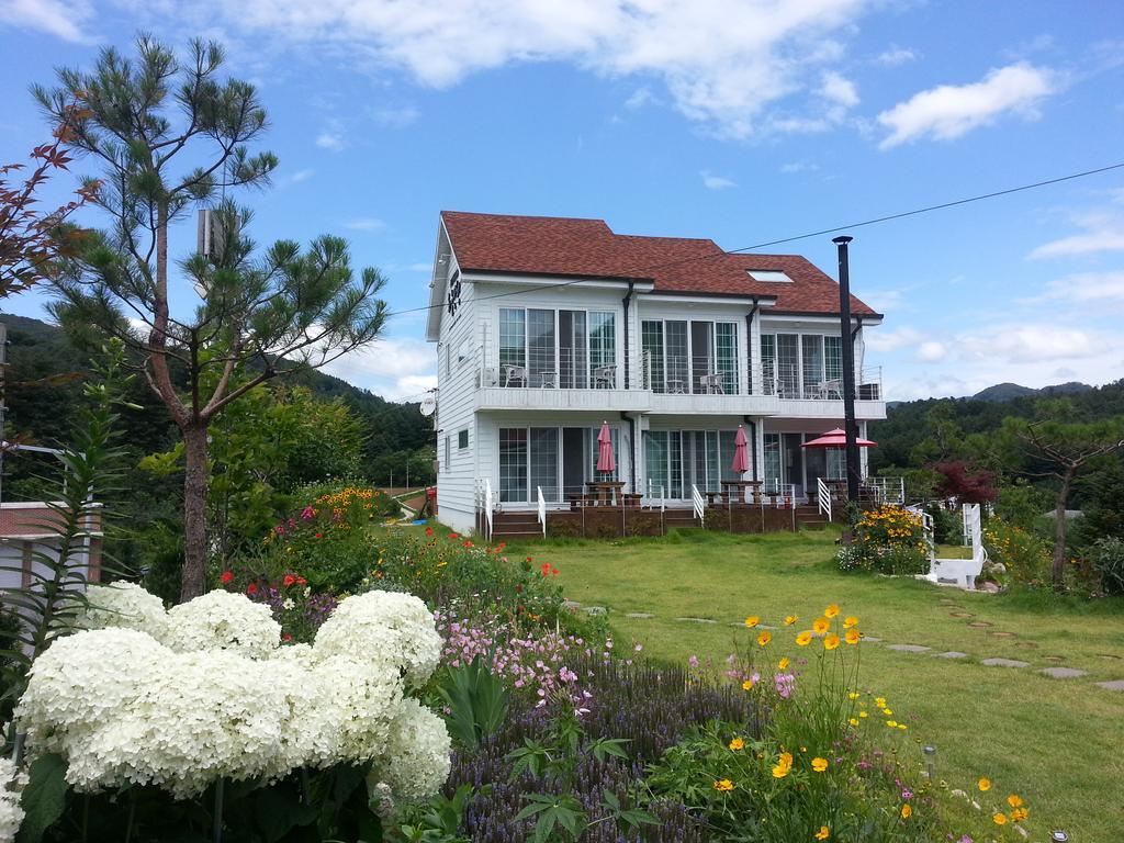 Walking Sky Pension Gapyeong Εξωτερικό φωτογραφία